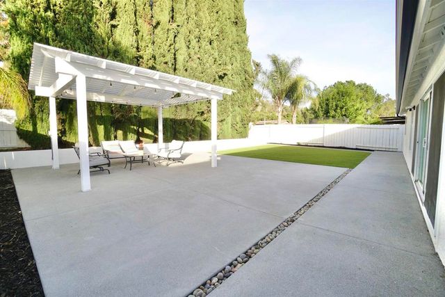 11202 Promesa Drive, San Diego, CA 92124