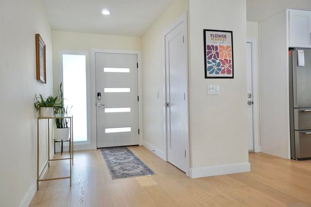 11202 Promesa Drive, San Diego, CA 92124