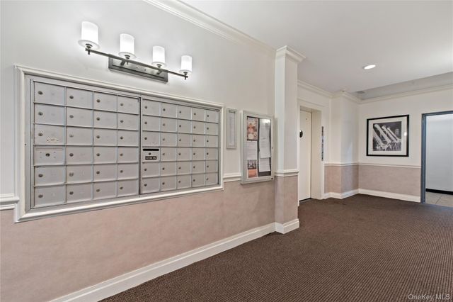 1 vincent Road 1c, Bronxville, NY 10708