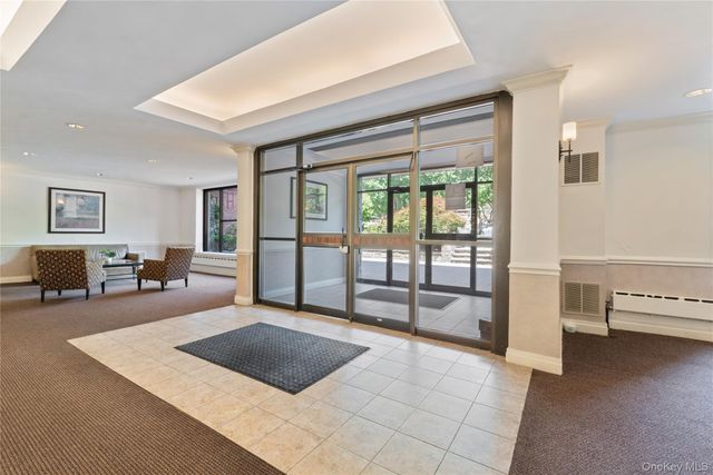 1 vincent Road 1c, Bronxville, NY 10708