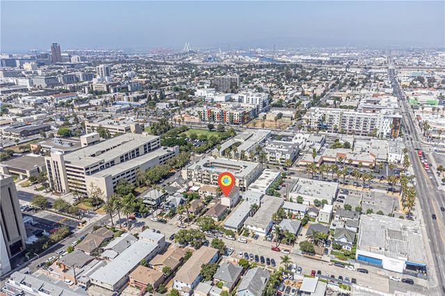 1125 Linden Avenue, Long Beach, CA 90813