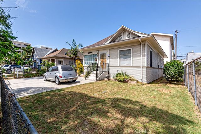 1125 Linden Avenue, Long Beach, CA 90813