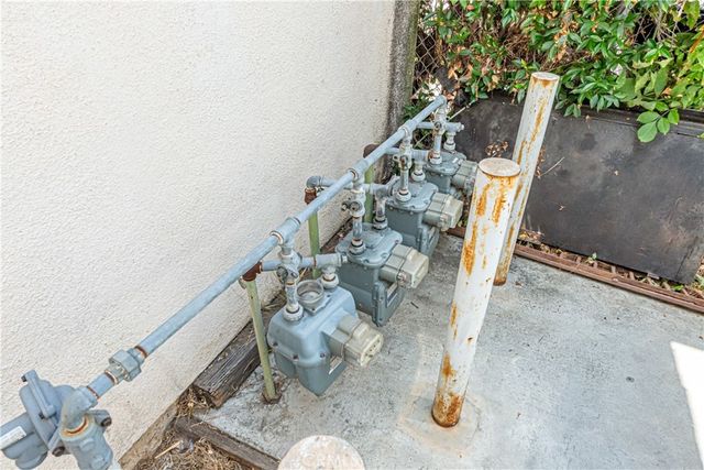 1125 Linden Avenue, Long Beach, CA 90813