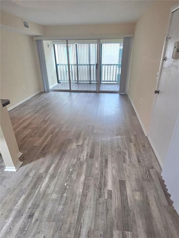 8605 HURON COURT 34, Tampa, FL 33614