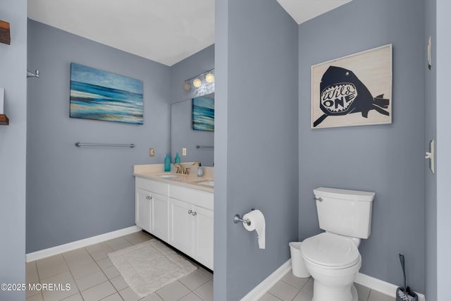 11 Saratoga Court, Tinton Falls, NJ 07753