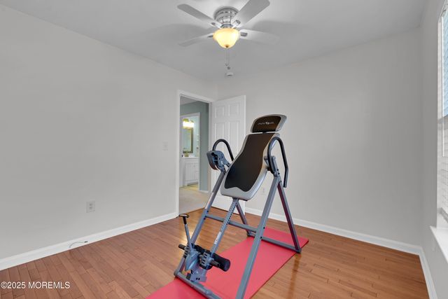 11 Saratoga Court, Tinton Falls, NJ 07753