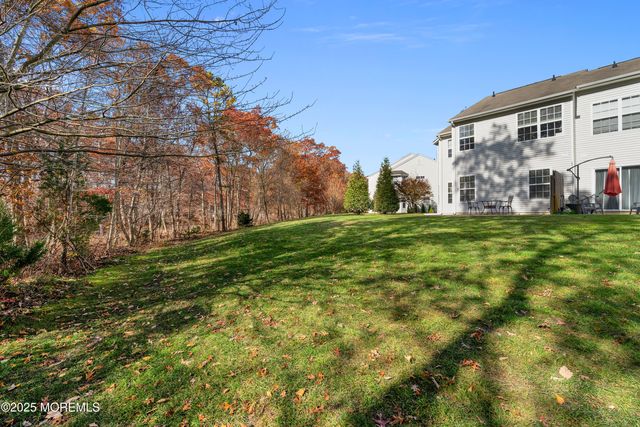 11 Saratoga Court, Tinton Falls, NJ 07753