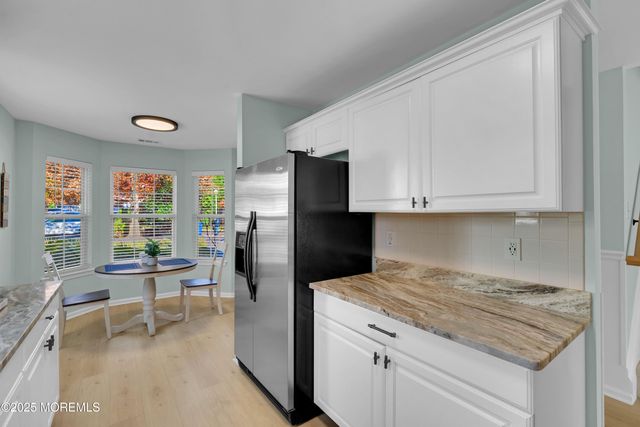 11 Saratoga Court, Tinton Falls, NJ 07753