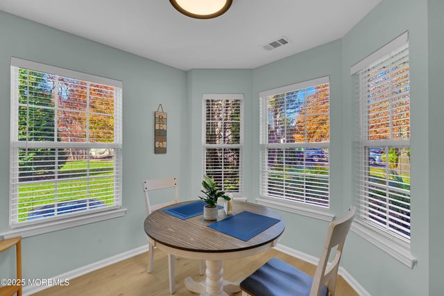 11 Saratoga Court, Tinton Falls, NJ 07753