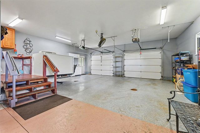 51408 Summit Street, Paw Paw, MI 49079