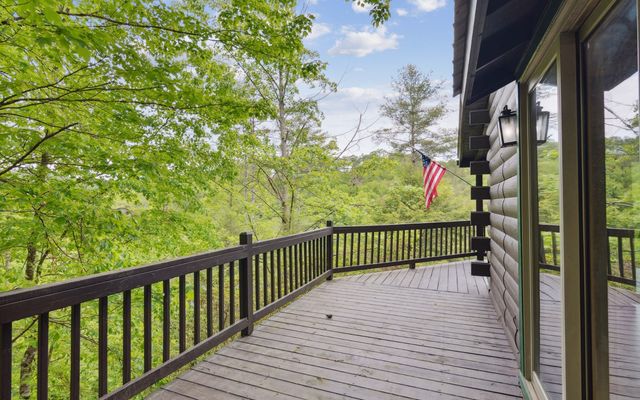 462 Lyric Lane, Ellijay, GA 30540
