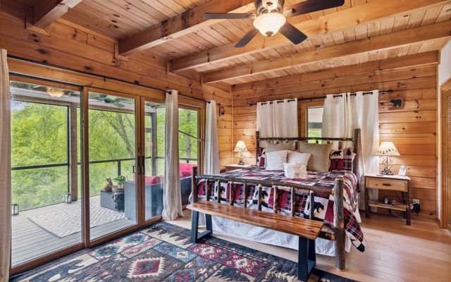 462 Lyric Lane, Ellijay, GA 30540
