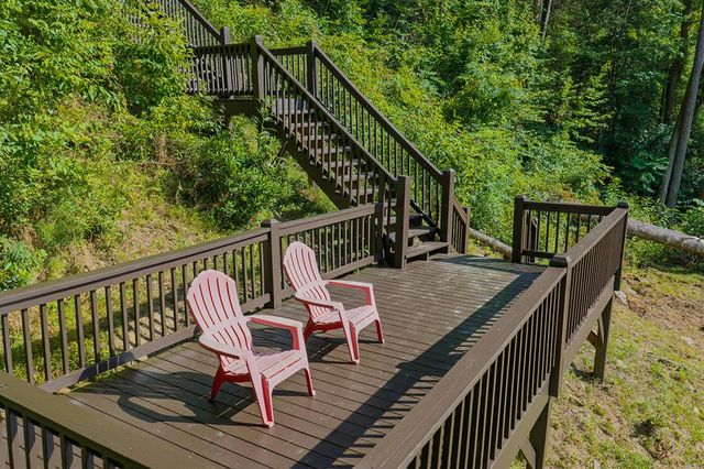 462 Lyric Lane, Ellijay, GA 30540