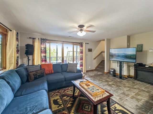 462 Lyric Lane, Ellijay, GA 30540
