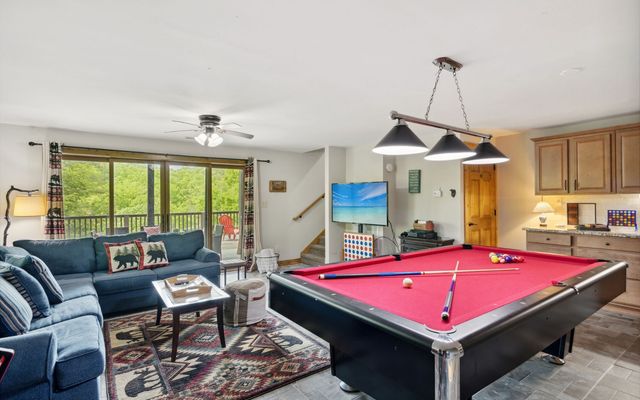 462 Lyric Lane, Ellijay, GA 30540