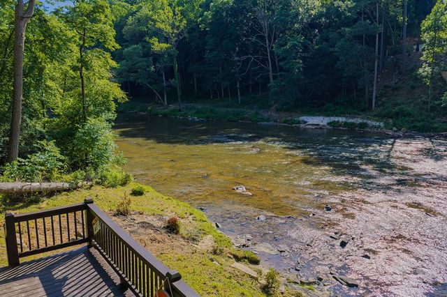 462 Lyric Lane, Ellijay, GA 30540