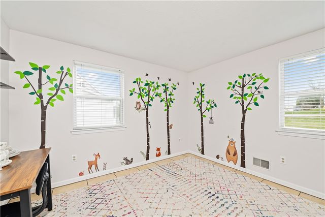 87 Chiswick Drive, Riga, NY 14428