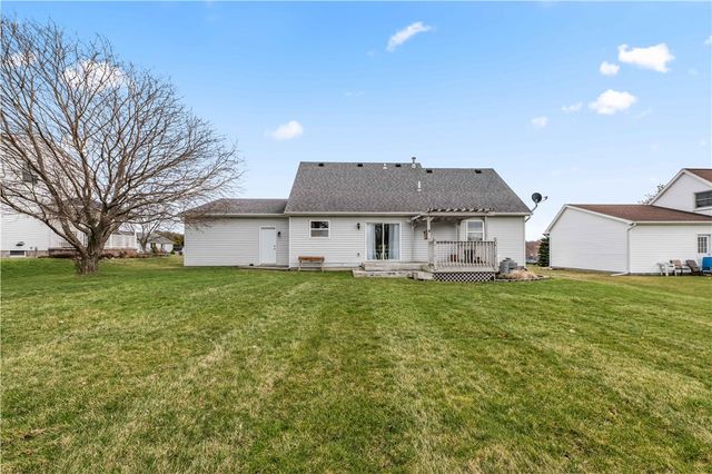 87 Chiswick Drive, Riga, NY 14428