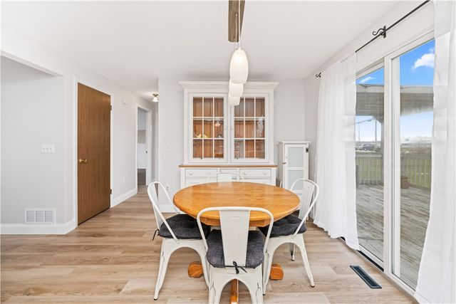 87 Chiswick Drive, Riga, NY 14428