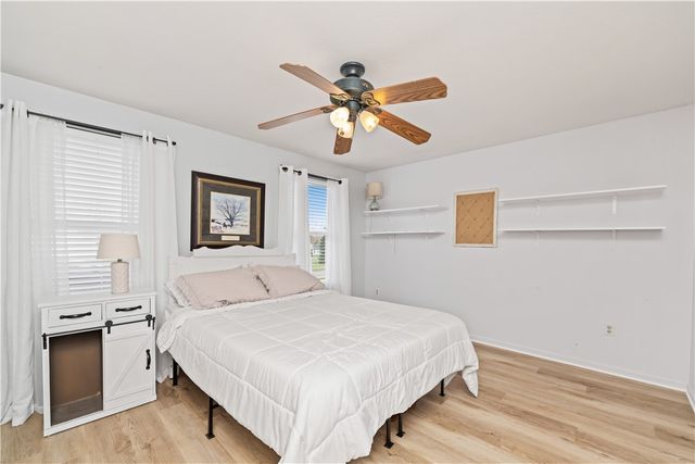 87 Chiswick Drive, Riga, NY 14428