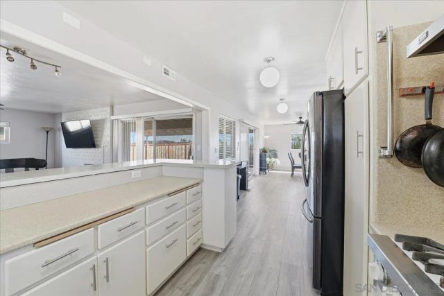 2431 Root Street, San Diego, CA 92123