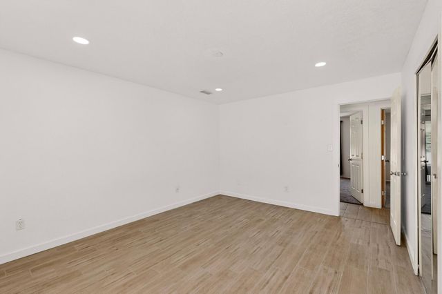 735 Stagecoach Road SE, Rio Rancho, NM 87124