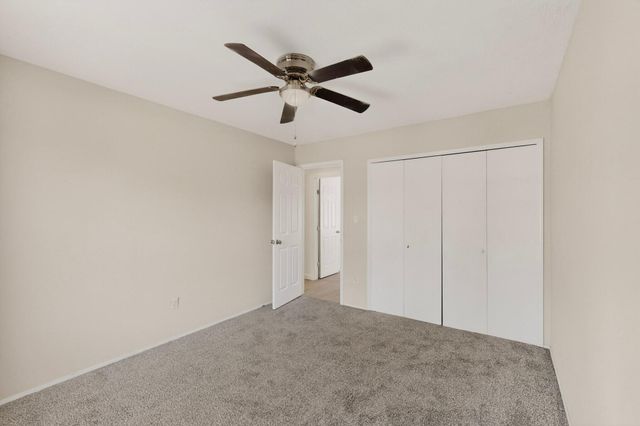 735 Stagecoach Road SE, Rio Rancho, NM 87124