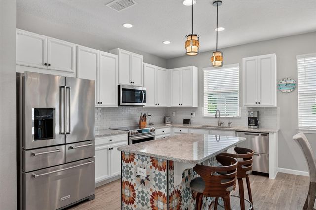 11511 ROLLING GREEN DRIVE, Bradenton, FL 34211