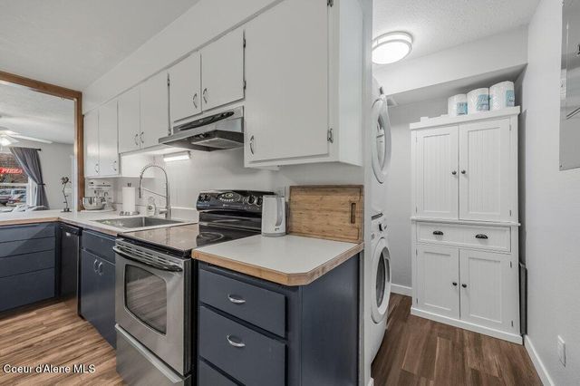 216 S Second Ave, Sandpoint, ID 83864