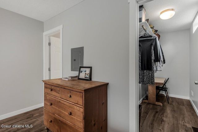 216 S Second Ave, Sandpoint, ID 83864