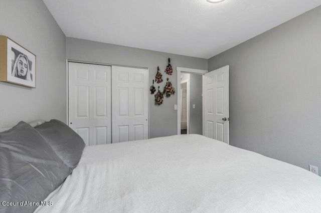 216 S Second Ave, Sandpoint, ID 83864