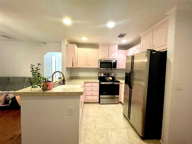 13048 Enchanted Vista, Willis, TX 77318