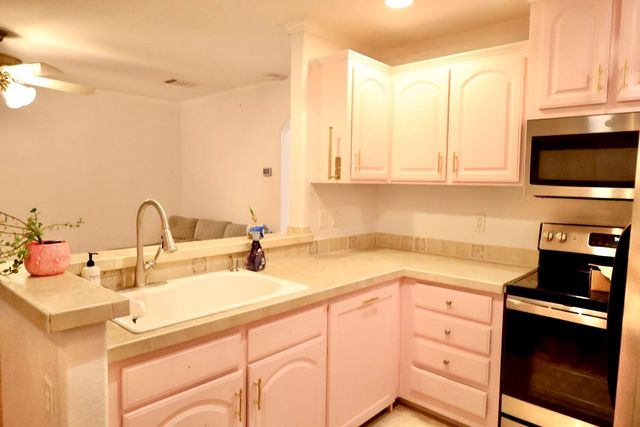 13048 Enchanted Vista, Willis, TX 77318