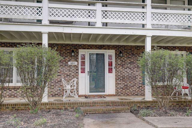 1611 Saltlick Pl, Murfreesboro, TN 37129