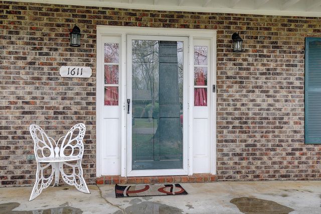 1611 Saltlick Pl, Murfreesboro, TN 37129