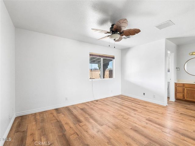 736 E Avenue J6, Lancaster, CA 93535