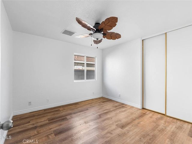 736 E Avenue J6, Lancaster, CA 93535