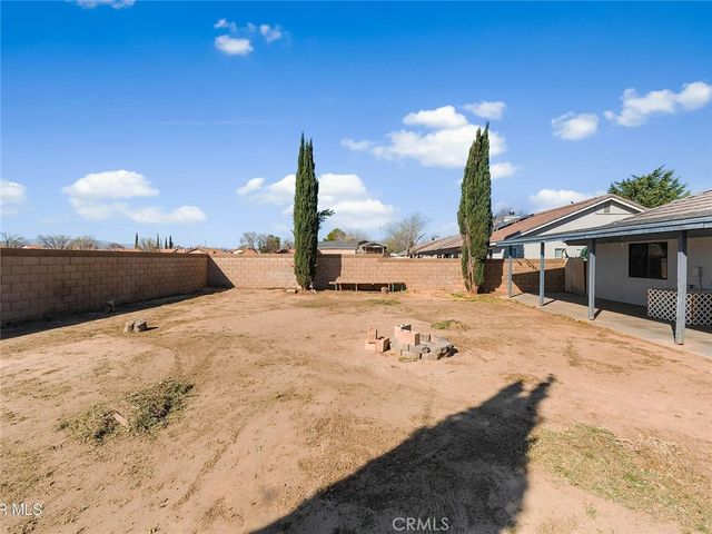 736 E Avenue J6, Lancaster, CA 93535