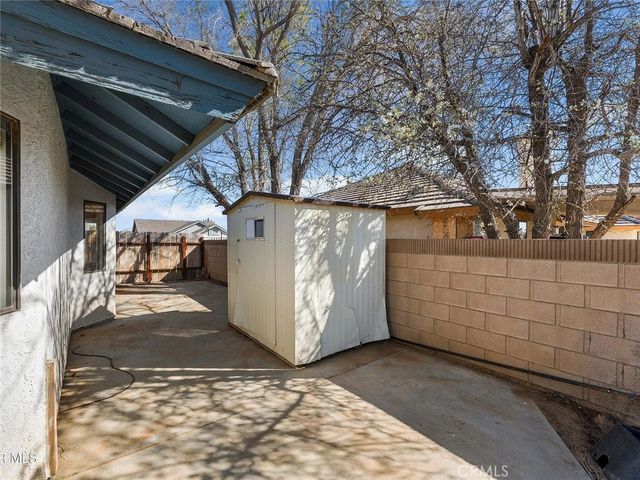 736 E Avenue J6, Lancaster, CA 93535