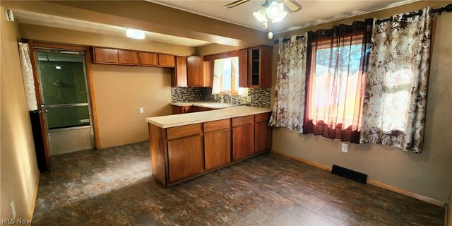 253 Oregon Avenue, Louisville, OH 44641