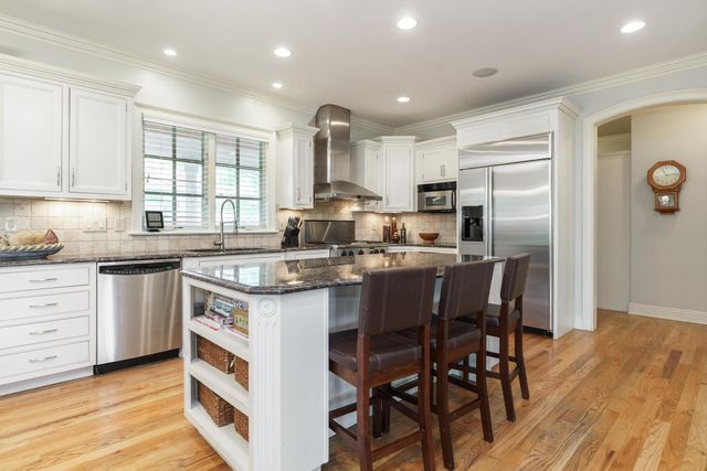 4085 Lyon Drive, Columbus, OH 43220