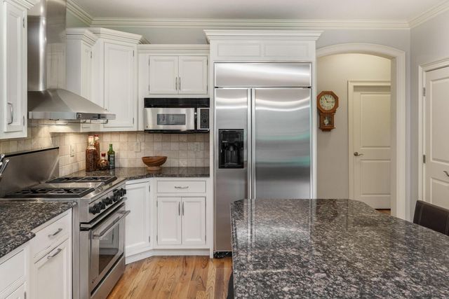 4085 Lyon Drive, Columbus, OH 43220