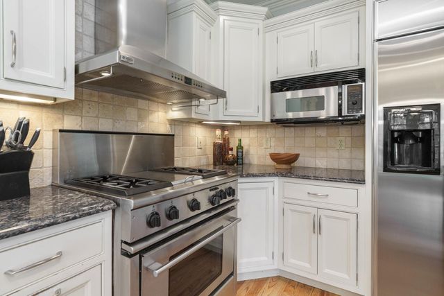 4085 Lyon Drive, Columbus, OH 43220