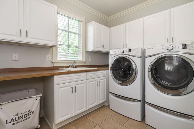 4085 Lyon Drive, Columbus, OH 43220