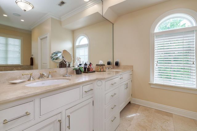4085 Lyon Drive, Columbus, OH 43220