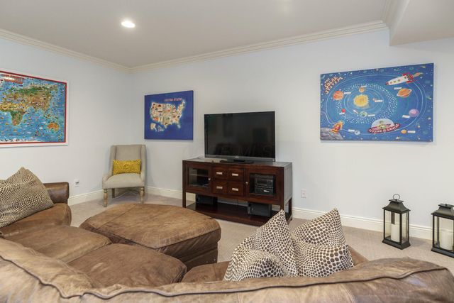 4085 Lyon Drive, Columbus, OH 43220