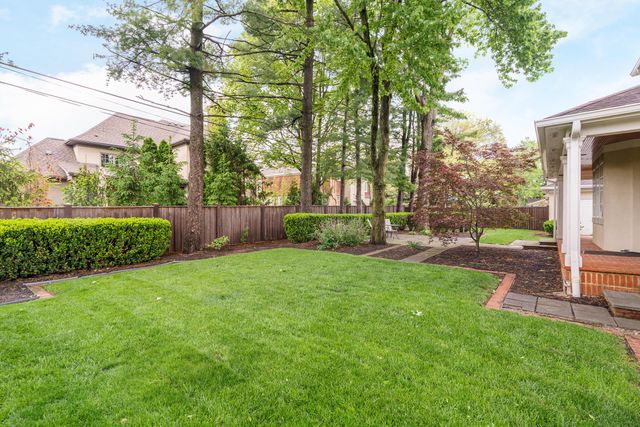 4085 Lyon Drive, Columbus, OH 43220