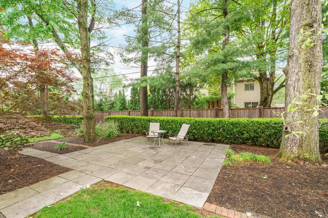 4085 Lyon Drive, Columbus, OH 43220