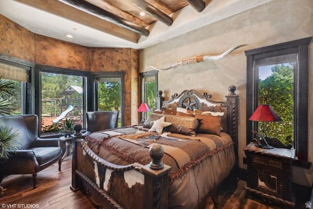 90 W TRIPLE CROWN LN, Washington, UT 84780