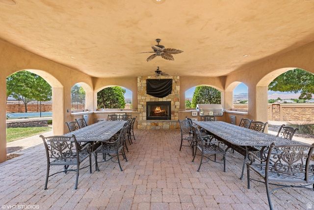 90 W TRIPLE CROWN LN, Washington, UT 84780